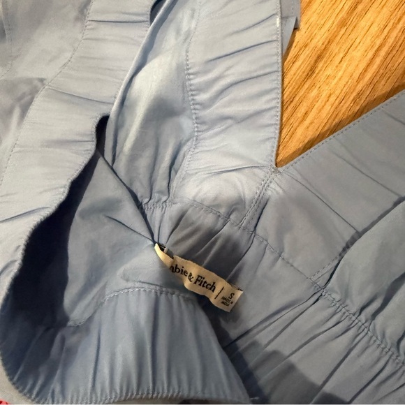 NWT Abercrombie & Fitch drama collar ruffle poplin top - Picture 11 of 11